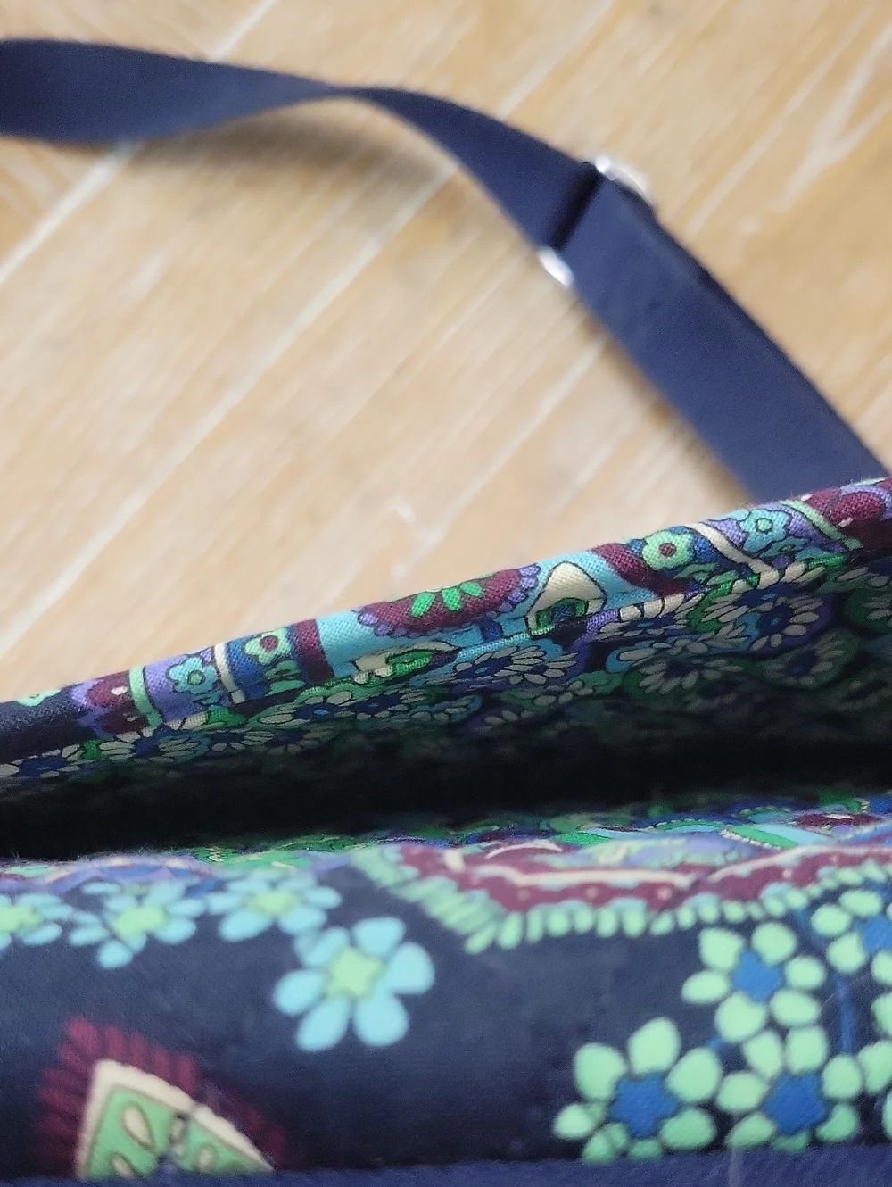 Vera Bradley Hard Shell Lap Top Portfolio Case In Blue Rhapsody